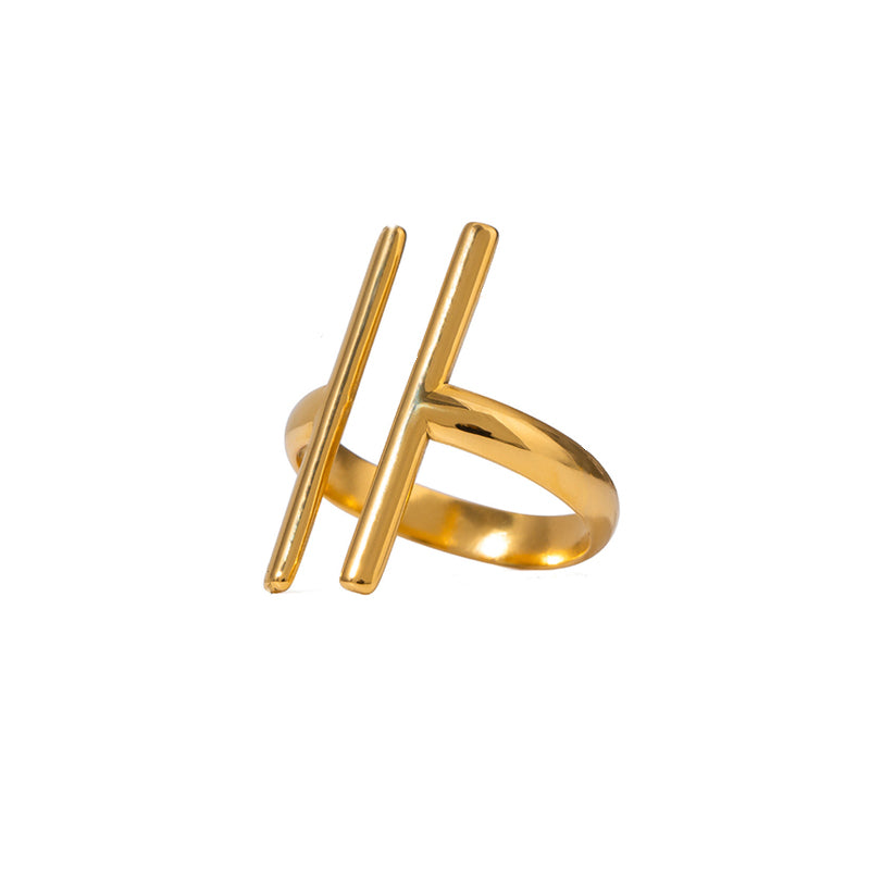 Untamed Ring