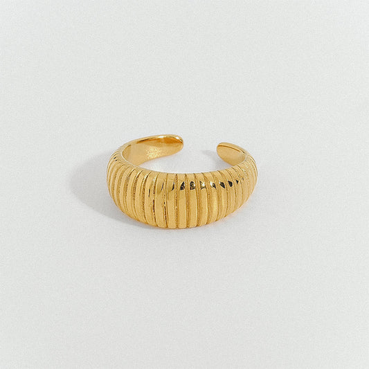 Croissant Ring