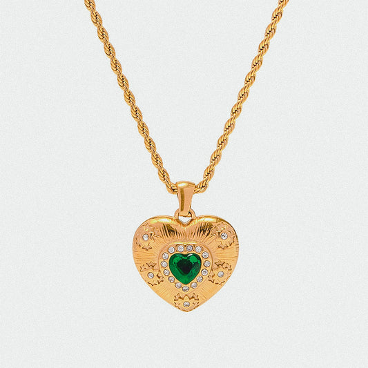 AmoraHeart Necklace